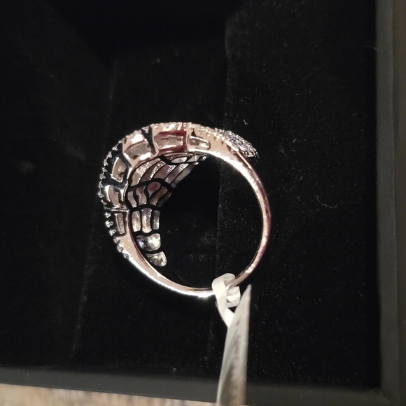 BEAUTIFUL STERLING SILVER BLUE SAPPHIRE STONES RING SIZE 7 - Picture 5 of 15